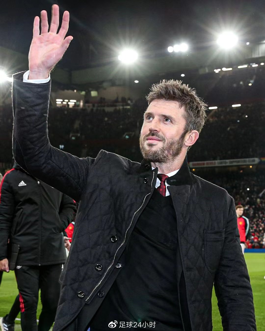 武汉三镇训练开放日；赛后主帅复盘引欢呼；英超在即；医务组通报恢复